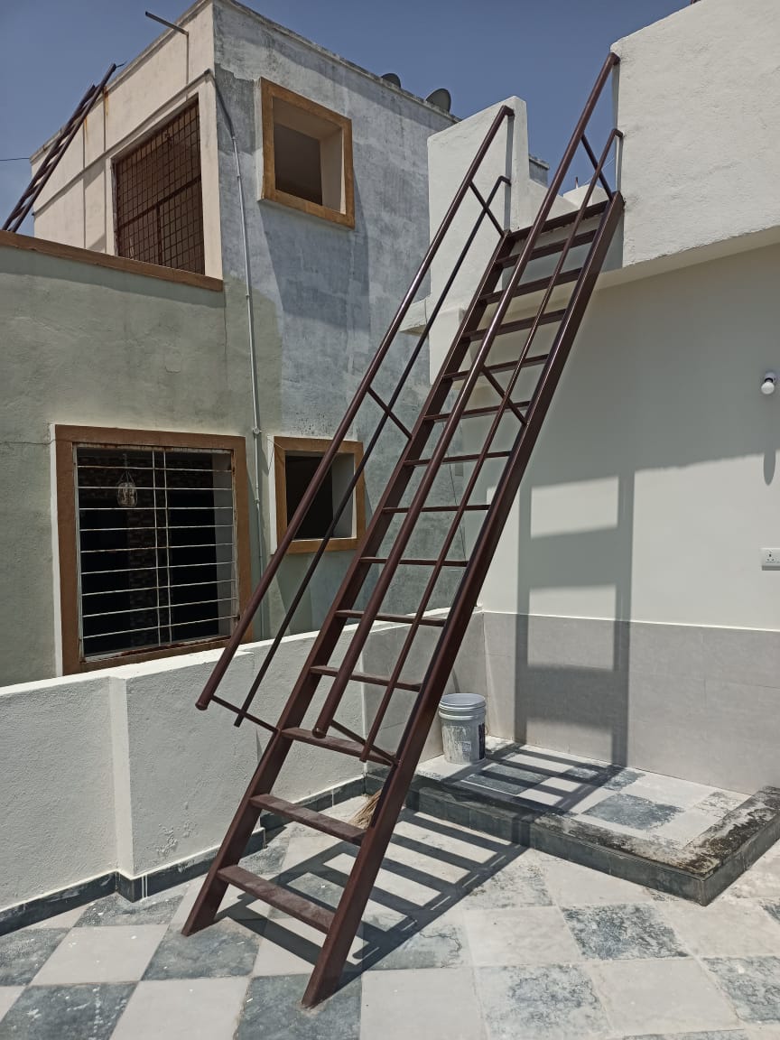 BALCONY GRILLS WITH PIPES